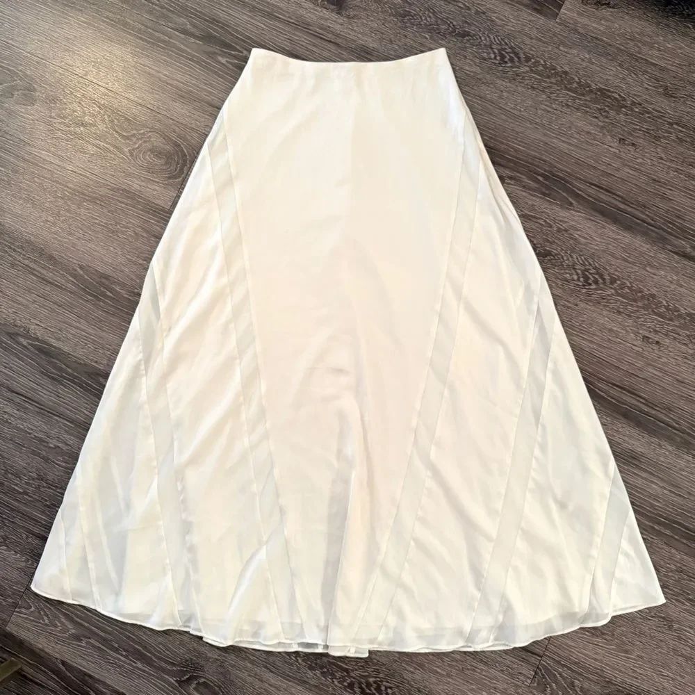 Ann TaylorโKate HudsonโSkirt